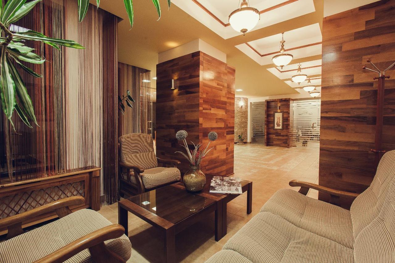 Denisa Boutique Hotel Brassópojána Kültér fotó